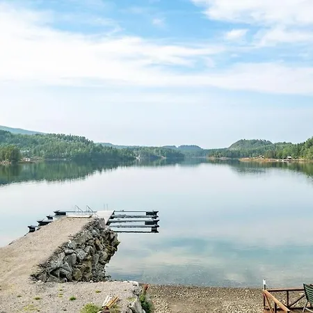 Feriehus Nybygd Ved Sjøen Øygarden