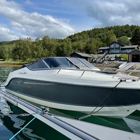 Nybygd Ved Sjøen Feriehus
